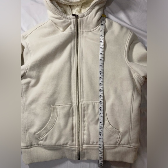 Wind River Shearling Jacket - Picture 7 of 8